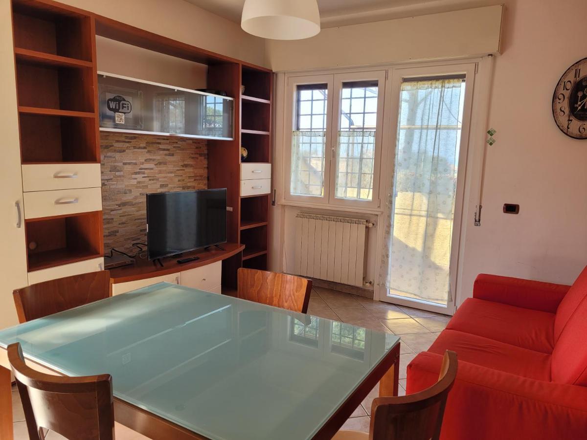 Villa Rimini - Seaview & Roman Holidays Apartments - Garden&Beach 300Mt Anzio Exterior photo